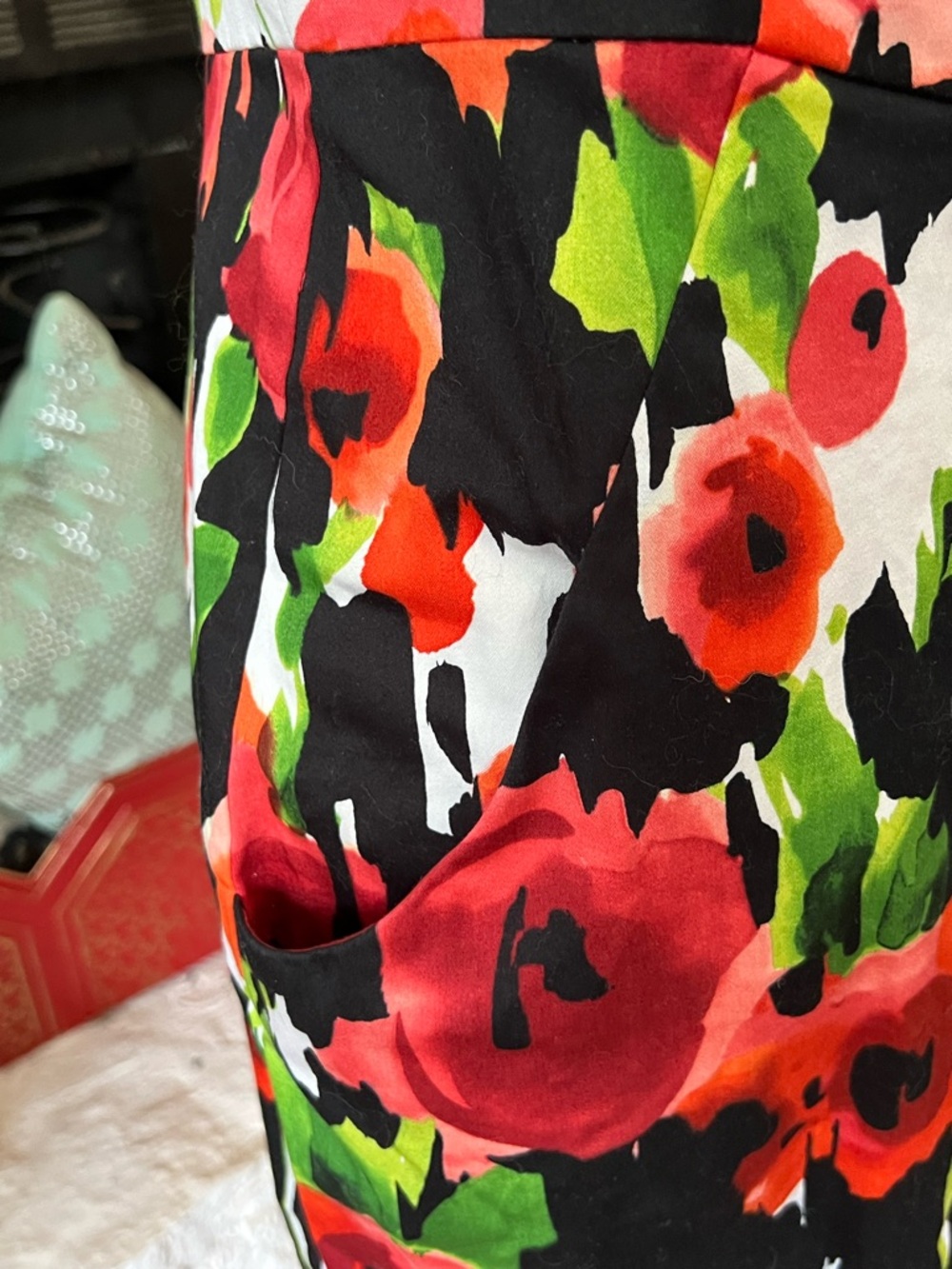 Donna Ricco Floral Print Black, Orange & Red Short Sleeve Dress Size 10 - Picture 11 of 12